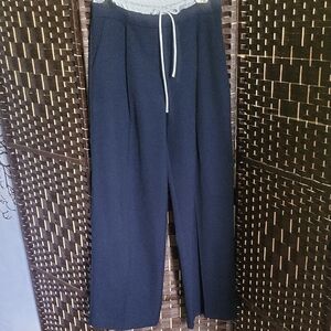 Zara Women's Black Wide-Leg Trousers